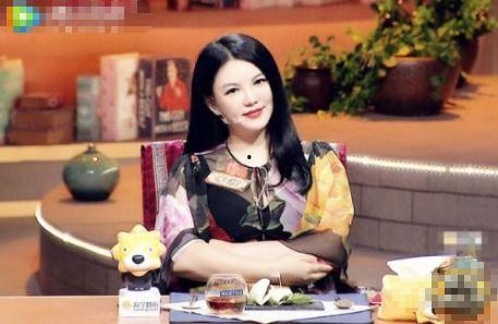 娱乐吃瓜美女耍大牌,美女明星耍大牌背后的真相揭秘